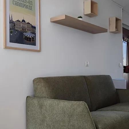 Au Jjr Apartment Chalons en Champagne Exterior photo